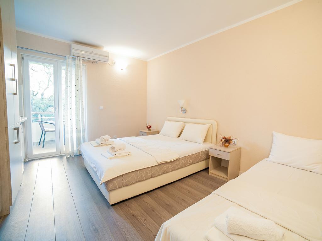 Pansion Nobel Hotell Petrovac Rom bilde