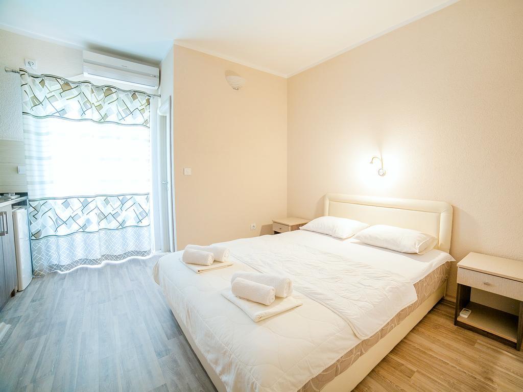 Pansion Nobel Hotell Petrovac Rom bilde