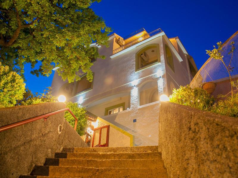 Pansion Nobel Hotell Petrovac Eksteriør bilde