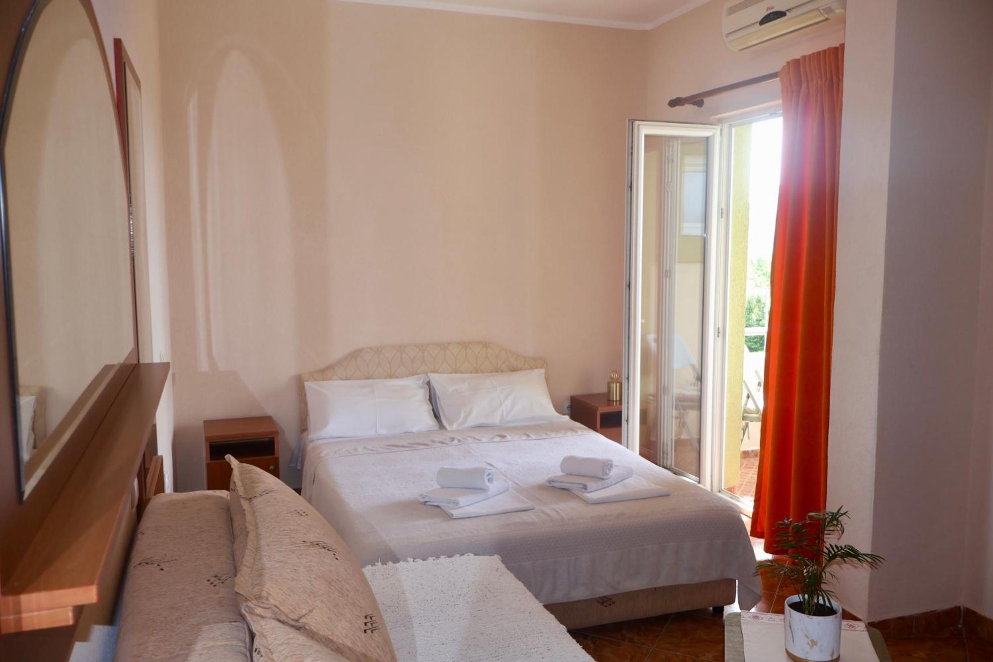 Pansion Nobel Hotell Petrovac Rom bilde