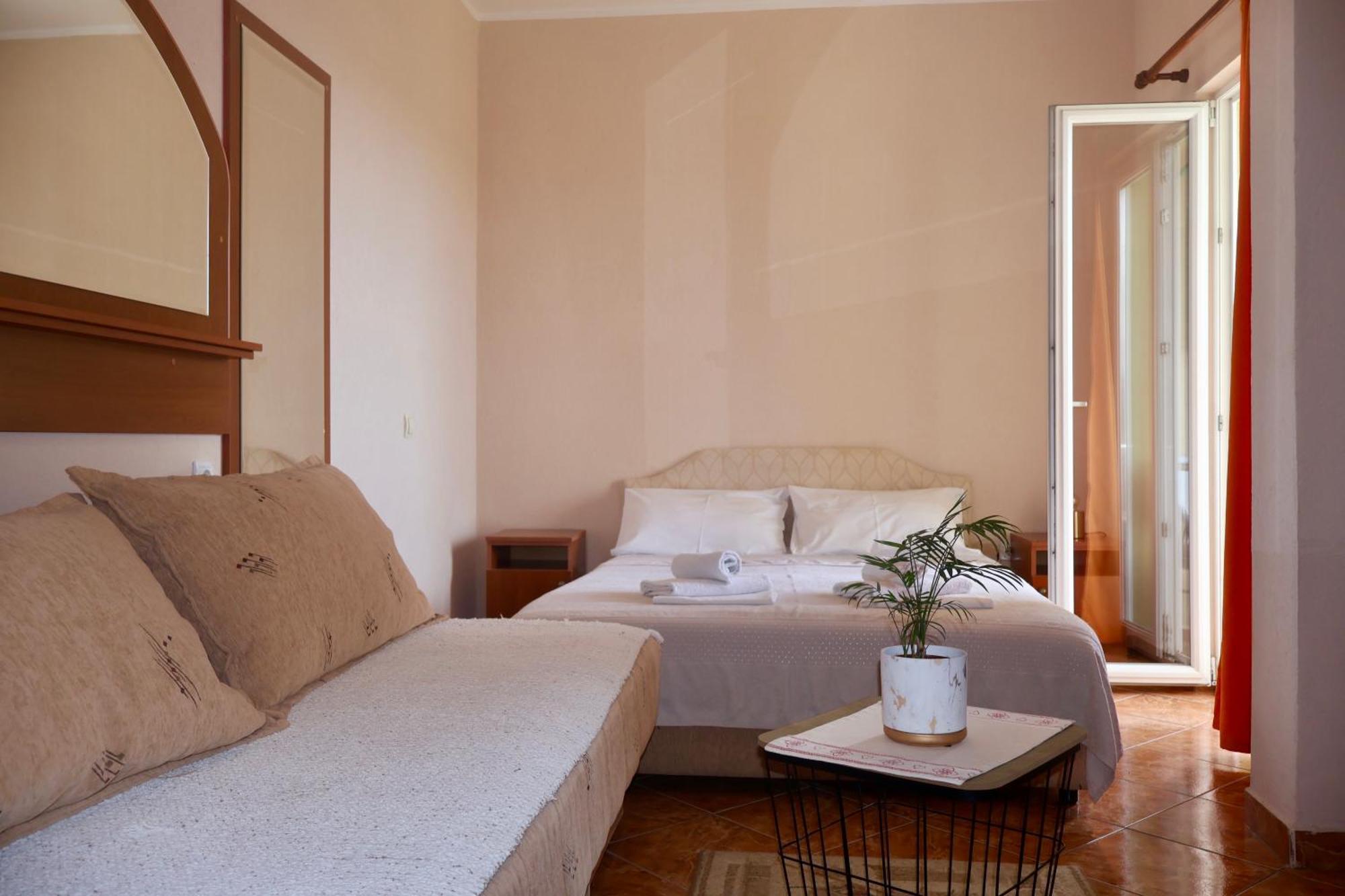Pansion Nobel Hotell Petrovac Rom bilde