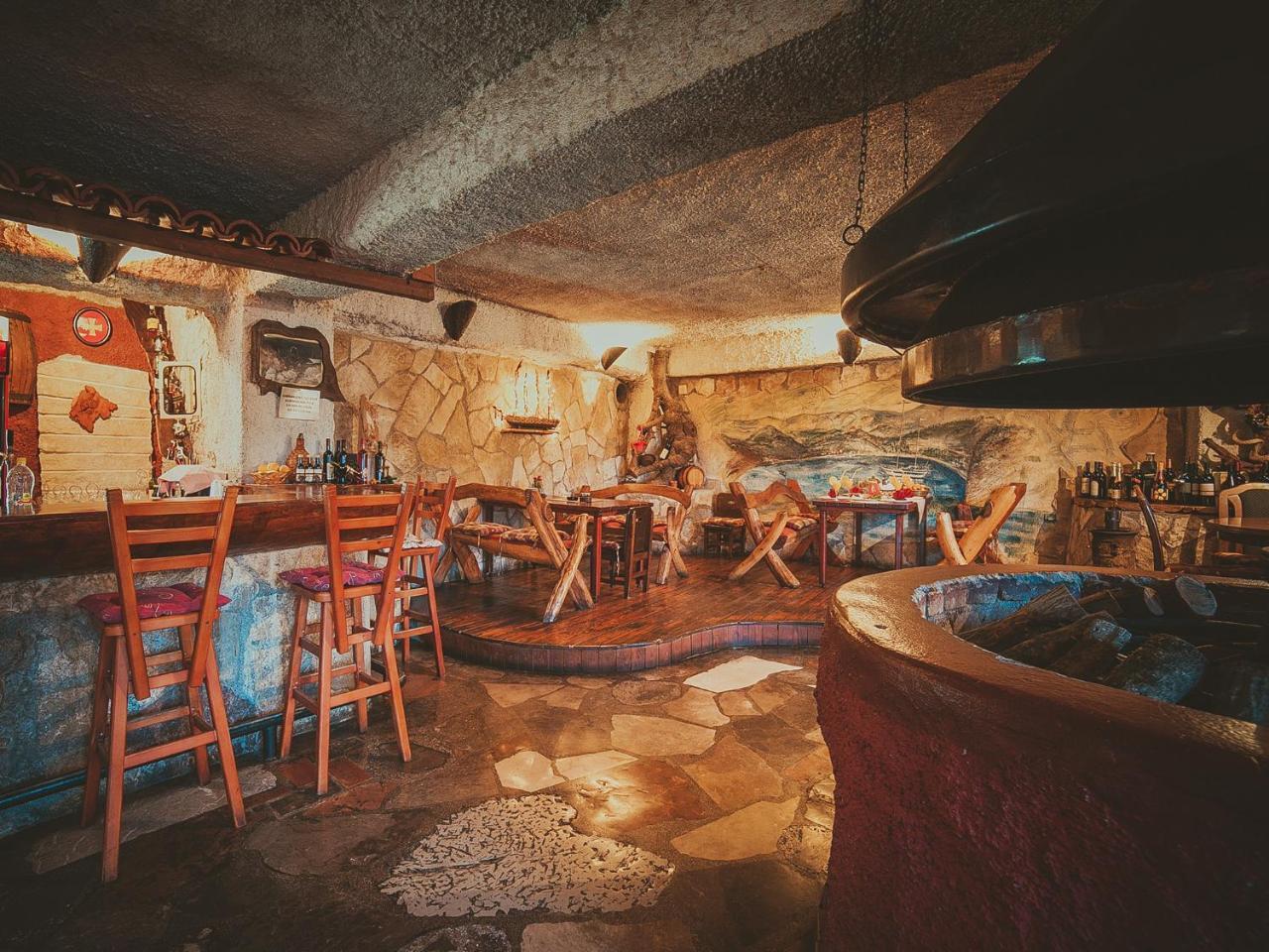 Pansion Nobel Hotell Petrovac Eksteriør bilde
